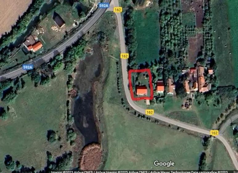 Vand casa vacanta lemn la Otvesti - 9