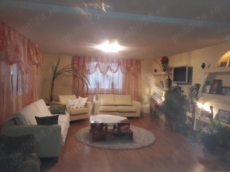 Casa Vila ( D + P + E ) - Zona Sfantul Ilie - intrare - 6