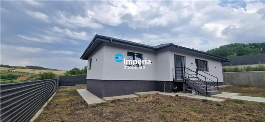 Casa de vanzare in Iasi, zona Valea Lupului - 1