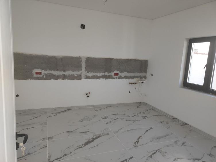 Casa de vanzare P+M - Comuna Pantelimon/str. Rascoalei - 8