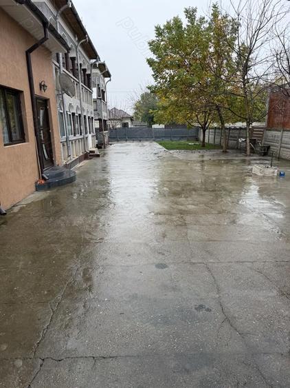 Vand casa cu etaj 180 de mii de euro - 1