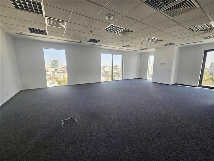 Inchiriere spatiu de birouri in Victoria Center - 1