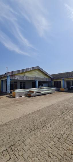 Vand grup de hale cu platforma betonata - 5