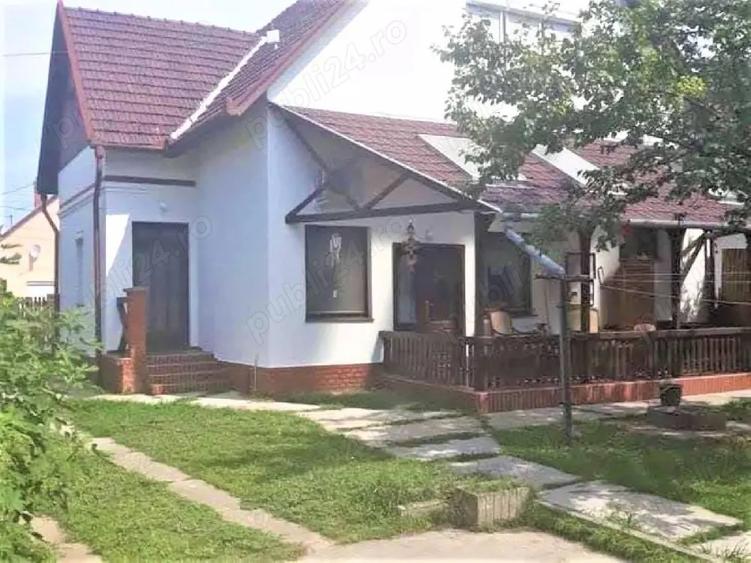 Vila in Ungaria - Mezohegyes, 40 kilometri de Arad. - 2