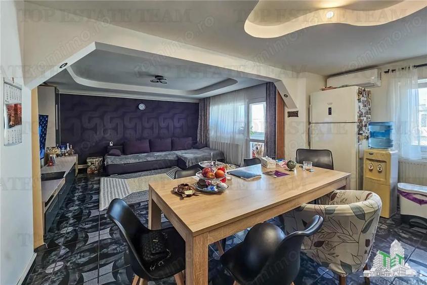 Apartament 3 camere, 2 bai, zona Baicului, an 1985 - 3