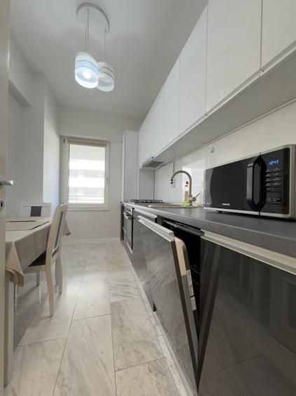 APARTAMENT DECOMANDAT  2 CAMERE ROYAL TOWN COPOU spre inchiriere - 9