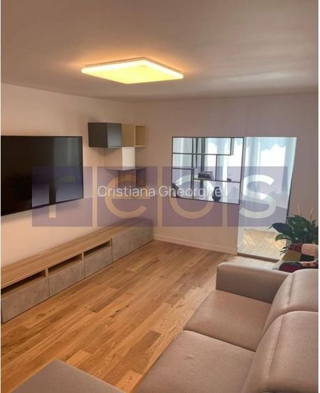 VANZARE - 4 - CAMERE - DECOMANDAT - AVIATIEI VANZARE - 4 - CAMERE - DECOMANDAT - AVIATIEI