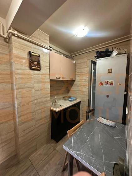 Apartament 2 camere, situat in zona  Far - Centrul de Scafandri - 9