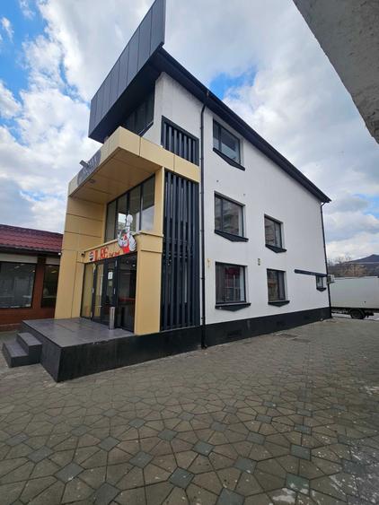 Vand/Inchiriez Spatii comerciale Onesti - 3