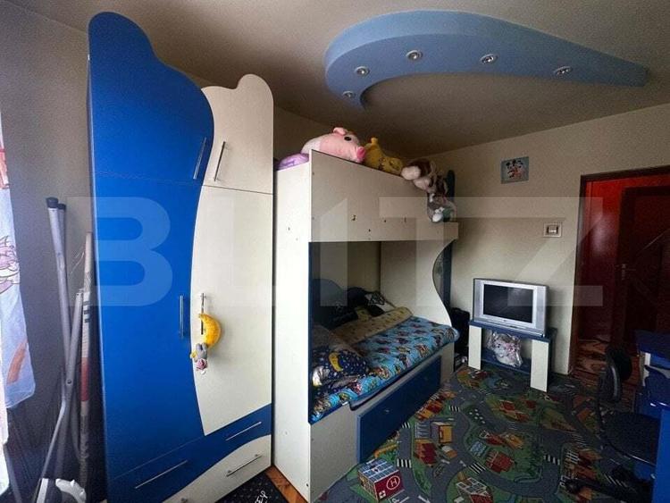 Apartament 3 camere, 68 mp, etaj 1, zona 9 Mai - 6