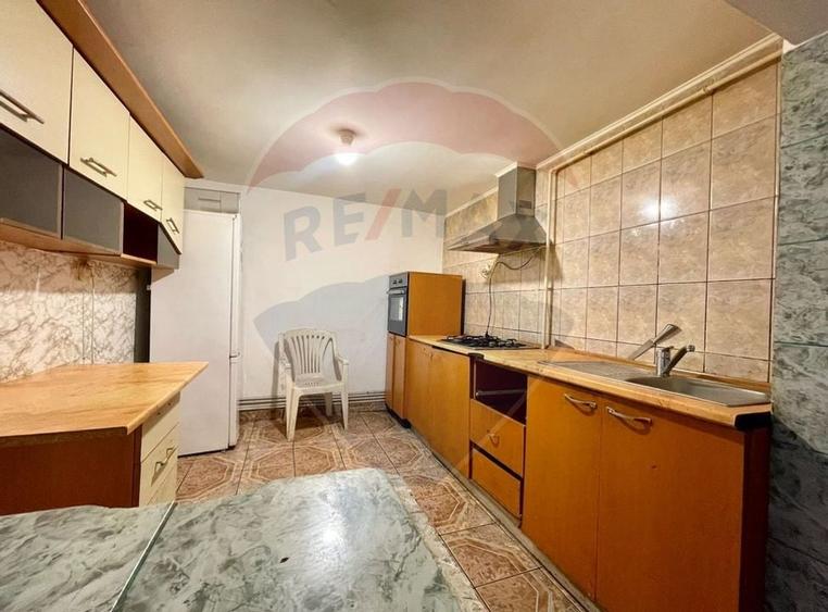 Casă cu 6 camere de închiriat-pentru muncitori Faleza Nord Constanta - 4