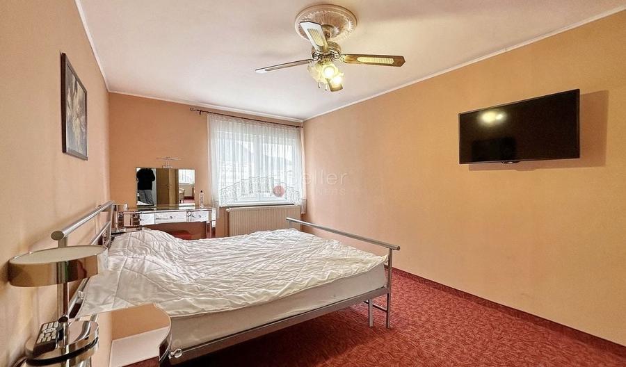 Zona centrala - suprafata generoasa - 8