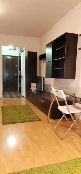 Inchiriez garsoniera in zona MegaMall - 4