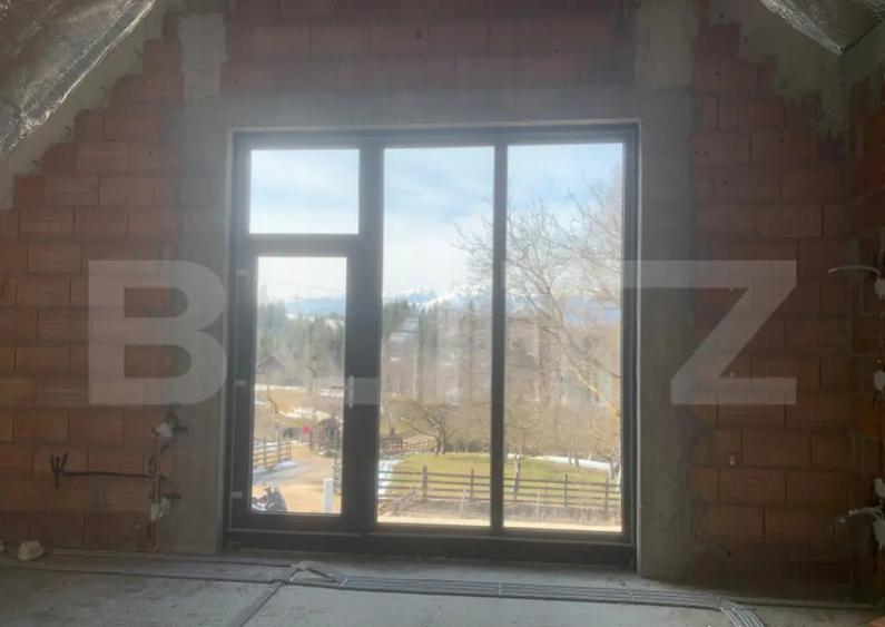 Pensiune moderna de vanzare in Bran Panorama Bucegi - 2