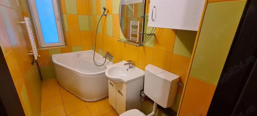 Particular inchiriez garsoniera Sun Plazza bloc anvelopat - 2