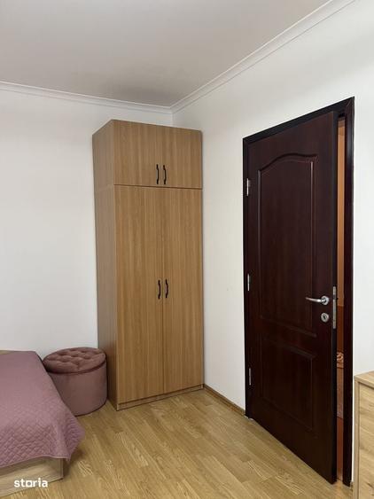 Garsoniera spatioasa cu balcon si loc de parcare in Arad - 12