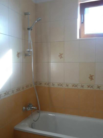 Apartament cu 2 camere decomandat în Complex Studențesc