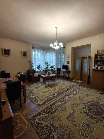 De vânzare: Două apartamente într-un imobil – Parter + Mansardă + Pod - 1