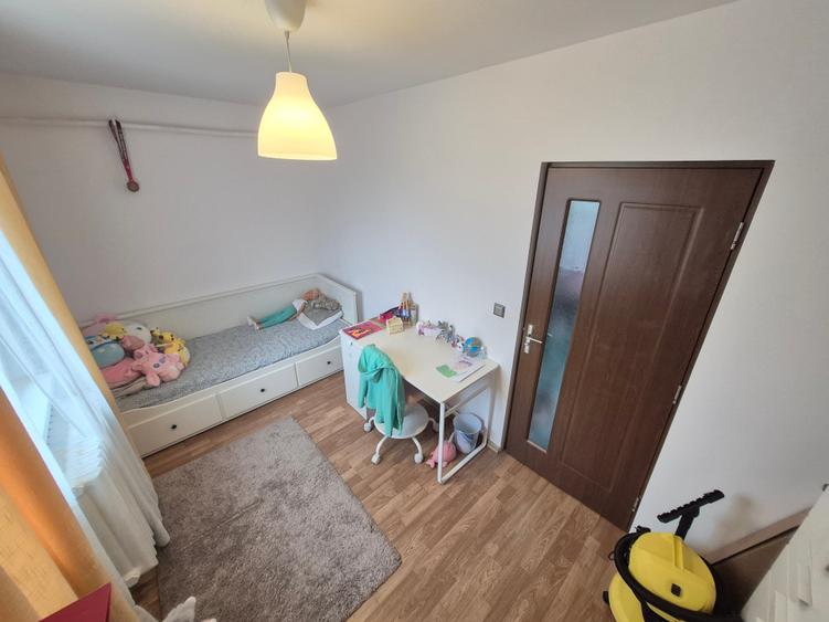 2 Cam-Sagului--5 Min Centru-Mobilat--Aer conditionat-- 42 MP - 74.000 Euro ! - 8