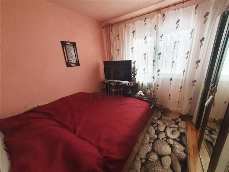 GIROCULUI - 3 CAM - DECOMANDAT  - 2BAI - SPATIOS - BLOC ANVELOPAT - ZONA LINISTI - 7