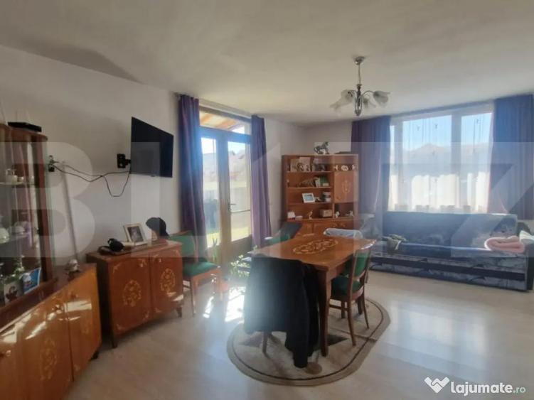 Casa 5 camere Tarlungeni (nu Izvor) teren 800 m, cartier no - 12