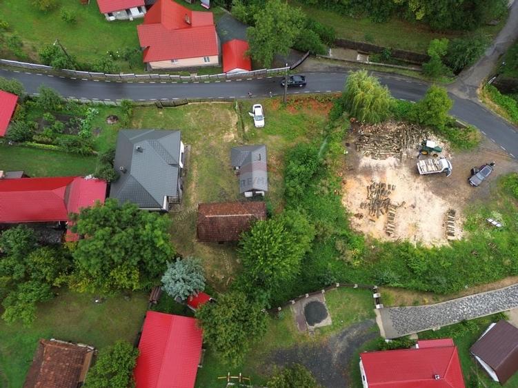 De vânzare casă din caramida cu teren – zonă Pensiunea Secret Garden - 4