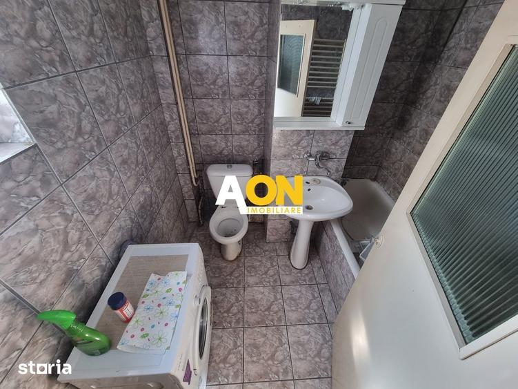 Apartament cu 3 camere decomandat în Cetate