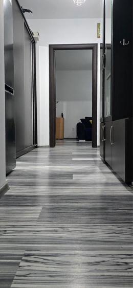 Vand apartament - centru Pascani - 1