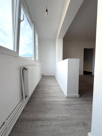 Apartament 2 camere, 54 mp utili, etaj 3/5 - Turist Calea Sagului - 9