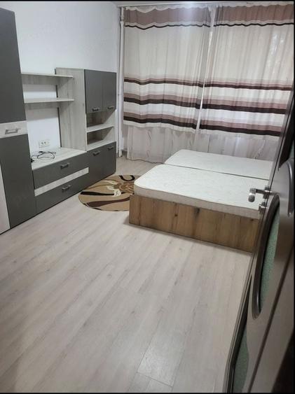 GARSONIERA GIURGIULUI,BUCATARIE ICNHISA, MOBILATA/UTILATA, CURATA - 1