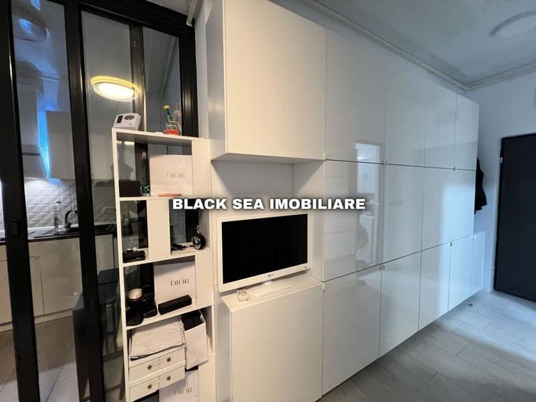 Garsoniera ultramoderna cu terasa si loc de parcare  - Termen Lung - 6