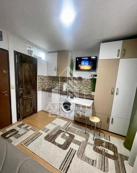 Garsoniera in bloc de apartamente,centrala proprie,zona A... - 1