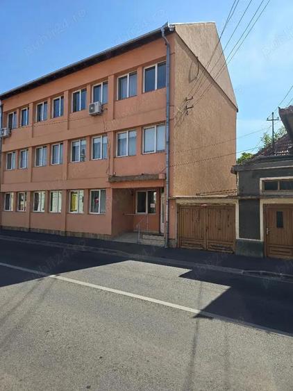 Dau in chirie Cladire birouri, ultracentral D+P+2E, 150mp pe nivel, SC tot-636 mp Inc oras , rampa, - 4