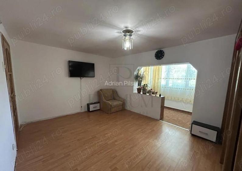 Apartament cu o camera zona Calea Buziasului Apartament cu o camera zona Calea Buziasului