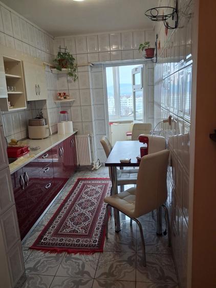 Vand apartament cu o camera, Calea romanului( langa OMV) - 2
