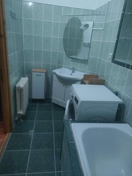 De inchiriat locuinta la curte zona centrala - 5