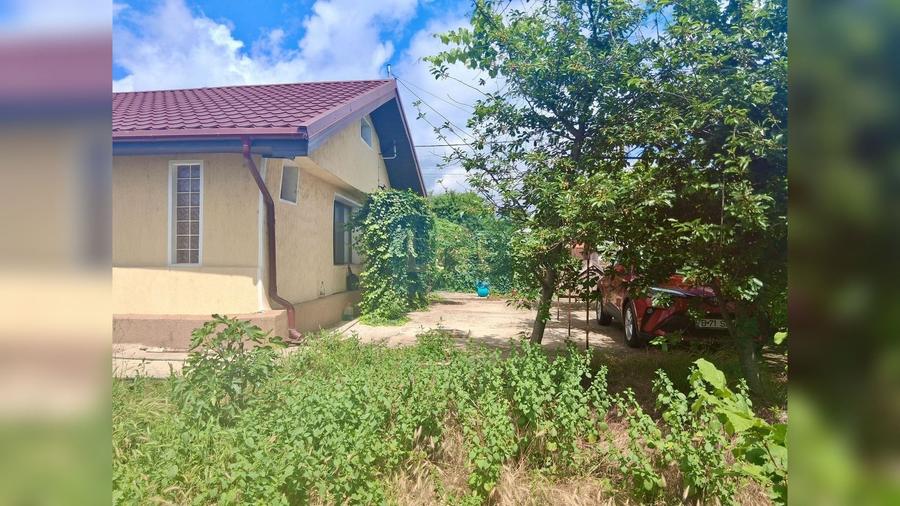 Casă cu 3 camere cu Teren 1550 Mp în Vânători