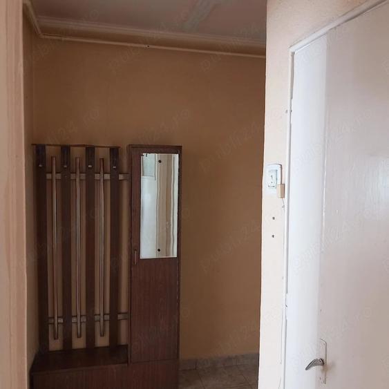 Apartament cu 2 camere decomandat în Ceair