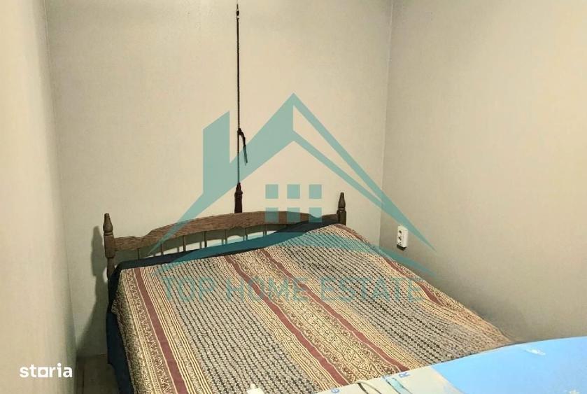 Casă cu 3 camere decomandat în Cojocani