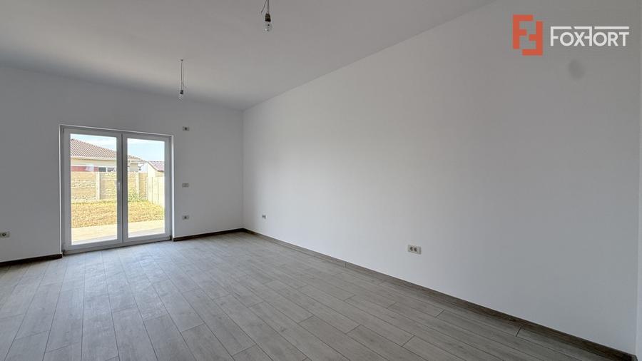Duplex cu 3 camere cu Teren 298 Mp în Moșnița Nouă