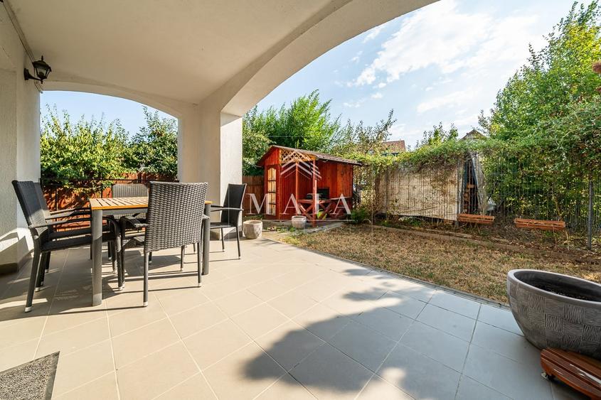 Apartament cu 3 camere decomandat, mobilat în Șelimbăr
