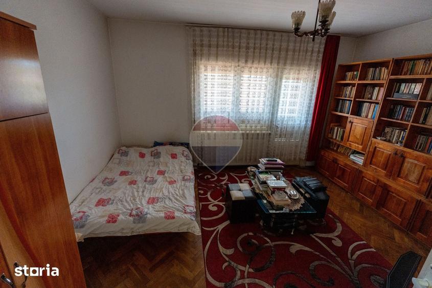 Casa cu personalitate,Orastie jud. Hunedoara - 1