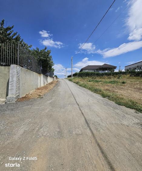 Teren de 572 mp, în Paleu