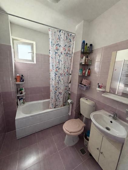 Apartament cu 2 camere decomandat în Popoveni