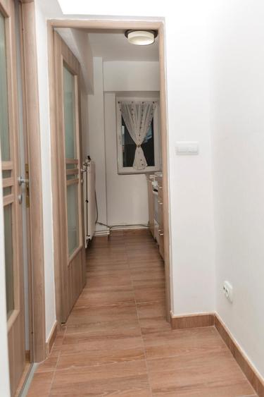 Garsonieră decomandată în Exterior Vest