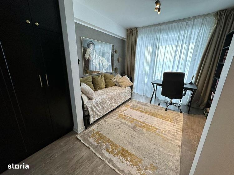 Apartament cu 3 camere, mobilat în Aviației