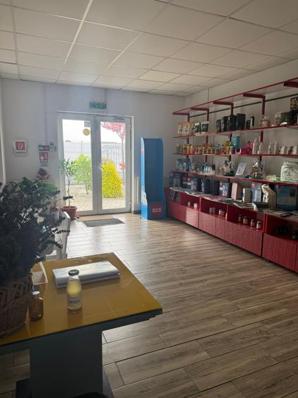 Birou, de 230 mp, în Exterior Sud