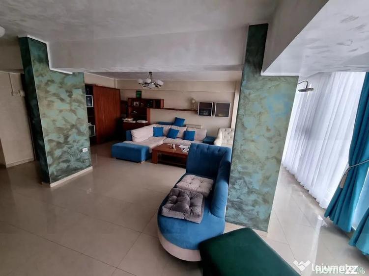 Apartament cu 3 camere decomandat în Peninsula