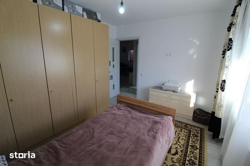 Casă cu 3 camere decomandat cu Teren 555 Mp în Teliucu Inferior