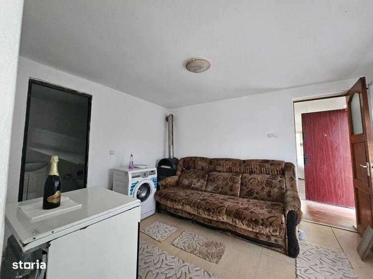 Casă cu 2 camere în Mintia